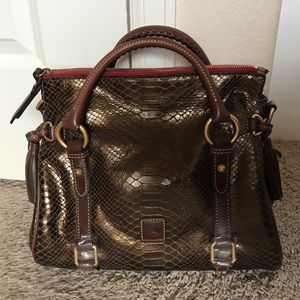 NWT Dooney & Bourke Small Satchel Purse